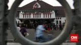 Ada Doa Kebangsaan di Monas, 13 Kereta Jarak Jauh Berhenti di Stasiun Jatinegara