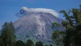 170 Pendaki Gunung Semeru Dievakuasi Akibat Kebakaran Hutan