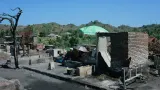Kebakaran Desa Adat Sade Hanguskan Rumah hingga Tempat Usaha, PNM Salurkan Bantuan untuk Warga