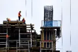 Ekonomi RI Diprediksi Tumbuh 5,2 Persen pada 2026 Ditopang Investasi dan Belanja