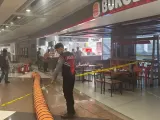 Kepulan Asap Penuhi Bandara Ngurah Rai Akibat Kebakaran Restoran, Polisi Selidiki Penyebabnya