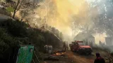 Kebakaran Kawah Ijen Mereda, Helikopter Masih Sisir Gunung Papak