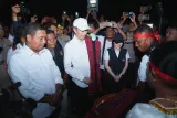 Sambangi Warga Terdampak Gempa Palue, Jokowi Datang Bawa Bantuan