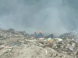 16 Jam Berlalu, Kebakaran Timbunan Sampah di Ciumbuleuit, Bandung, Belum Padam