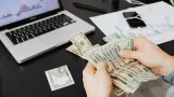 Asing Mulai Balik ke SBN & Saham Bikin Rupiah Makin Strong