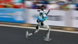 Manusia Lewat, Robot Pecahkan Rekor Lomba Lari Dunia