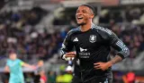 Arsenal Sepakati Transfer Ezri Konsa dari Aston Villa
